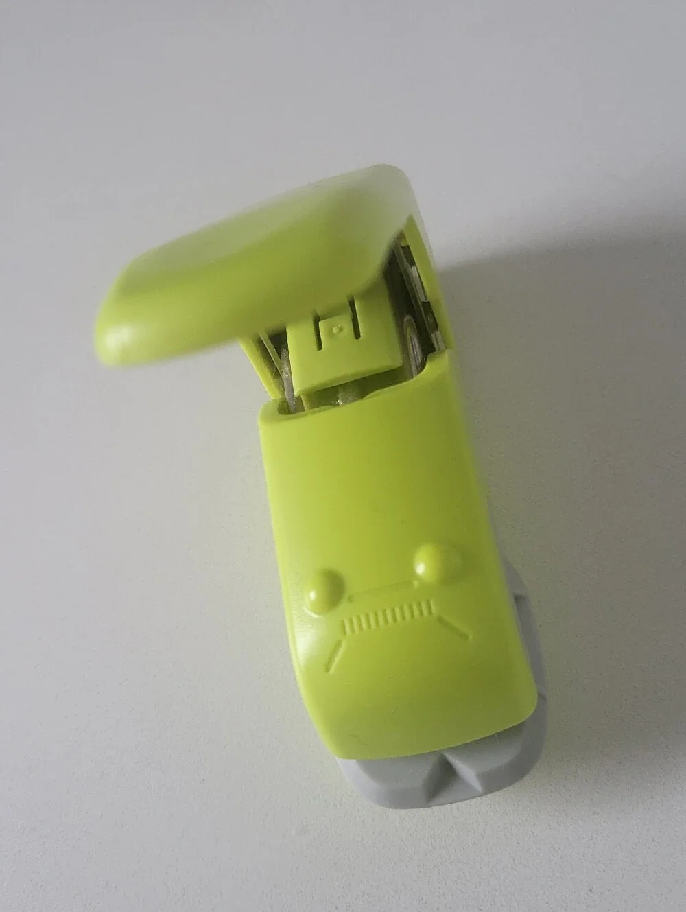 Japanese Stapleless Stapler Up To 5 Pages